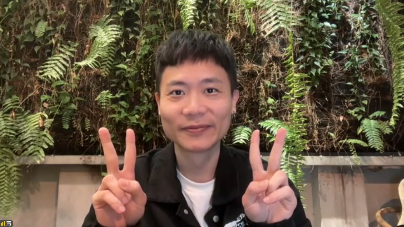 萧秉治表示期待来马与歌迷见面，也希望透过音乐传达，无论正经历什么样的人生阶段，都能在其中找到力量与共鸣，盼大家就像他演唱会主题一样：“活著”本身就是一件了不起的事！