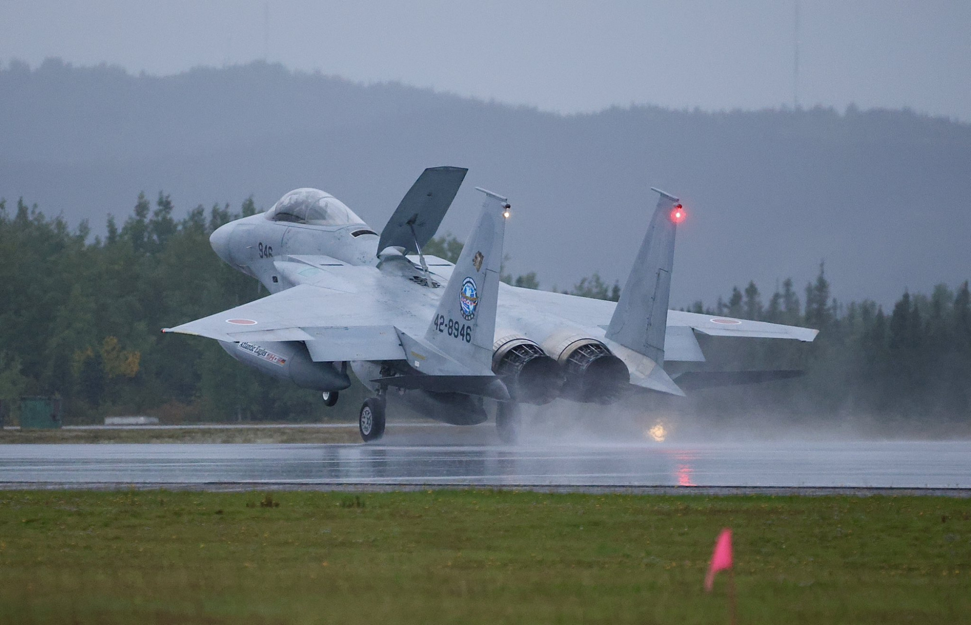 图为日本航空自卫队F15战机升空。（图取自X@JASDF_PAO_ENG）