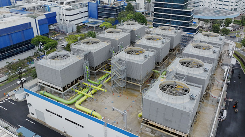 这类系统建置成本高昂,可能高达数亿美元,也面临资料中心快速扩张带来的用水竞争问题。(图取自网络) 这类系统建置成本高昂,可能高达数亿美元,也面临资料中心快速扩张带来的用水竞争问题。(图取自网络)