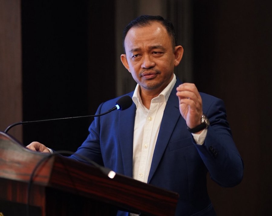 坊间盛传,马智礼代表公正党上阵优景镇议席。 坊间盛传,马智礼代表公正党上阵优景镇议席。