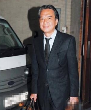 骆应钧的弟弟骆应淦是香港资深大律师。