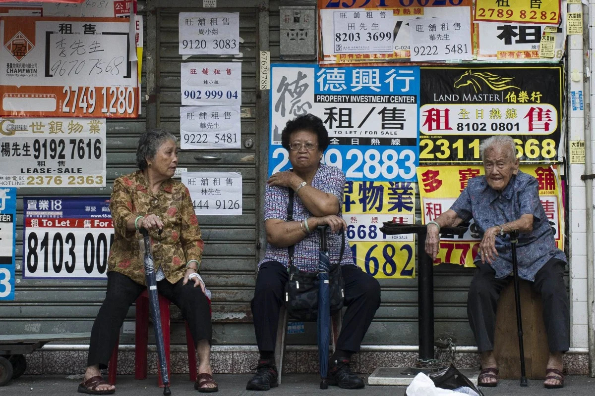 调查结果显示,高达90%的香港人希望在晚年尽可能维持独立生活,91%认同财务自给自足有助减轻家人负担。(法新社档案照) 调查结果显示,高达90%的香港人希望在晚年尽可能维持独立生活,91%认同财务自给自足有助减轻家人负担。(法新社档案照)